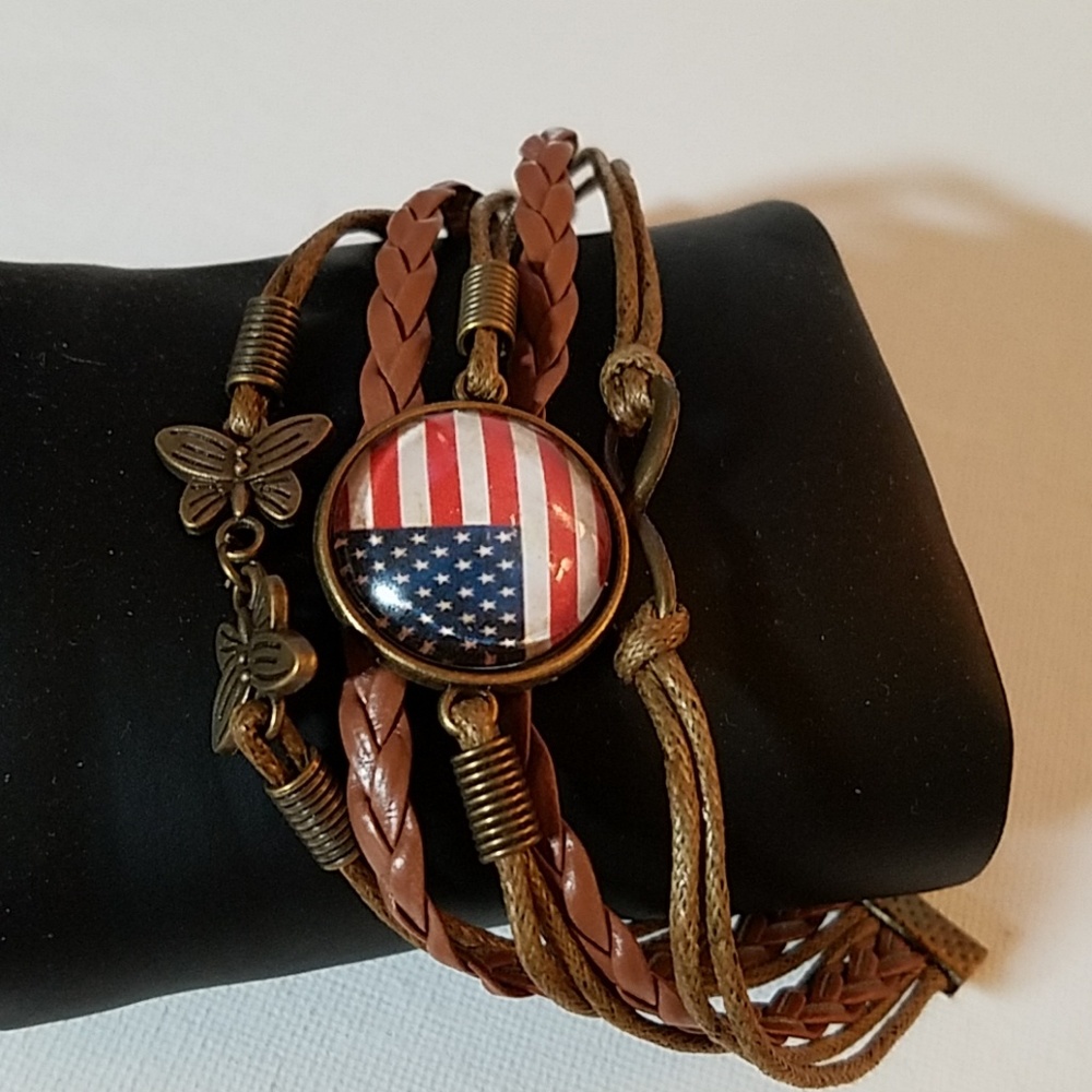 Patriotic Red White Blue Usa Flag Bracelet 7 10$